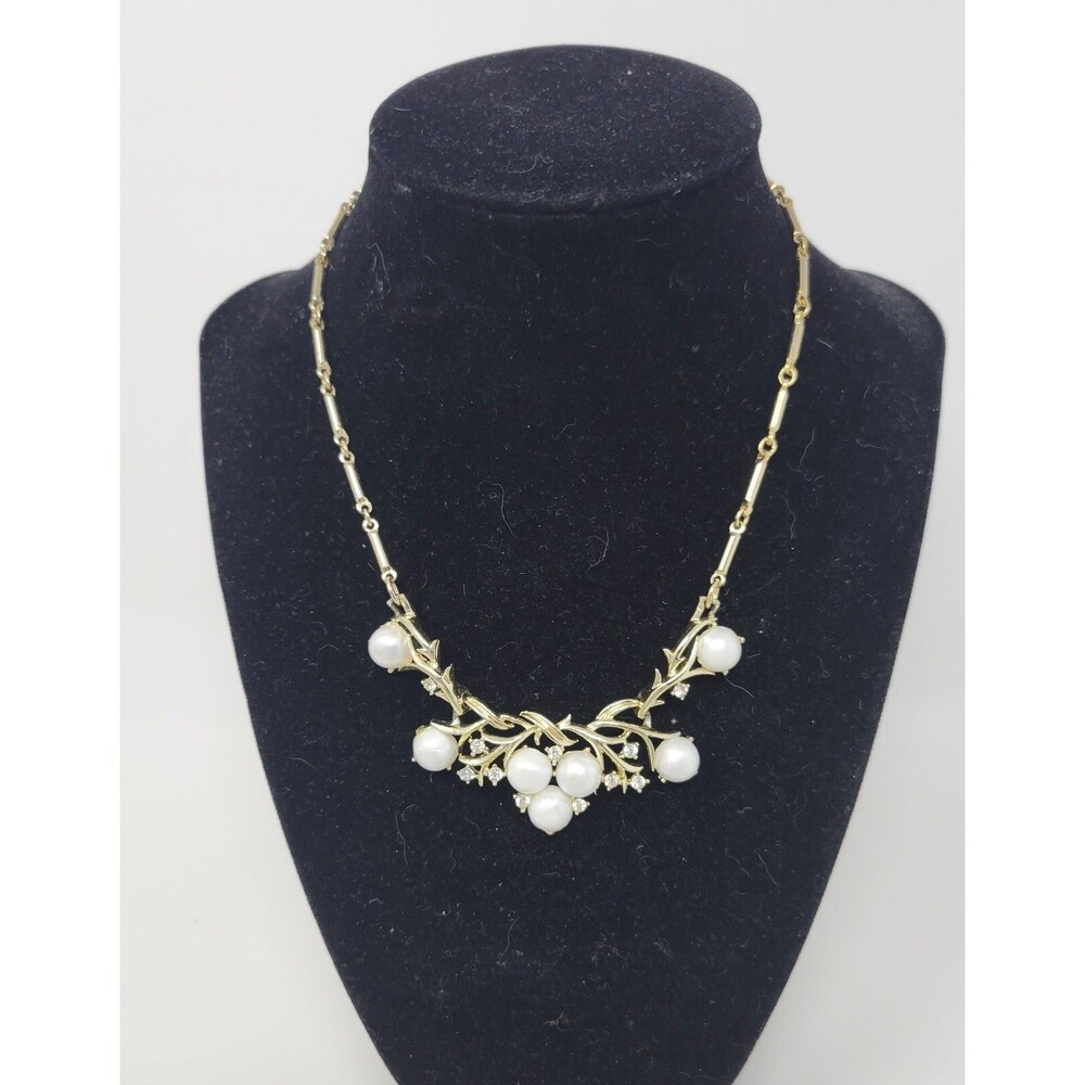 Vintage Coro Faux Pearl Rhinestone Choker Necklace Gold Tone Leaf Branch MCM